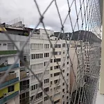 Quadra Praia, Posto 4, Split, Smarttv Cabo, Wifi , 35M2